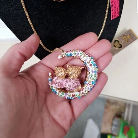 Betsey Johnson Bear & Moon Necklace - Picture 4 of 5